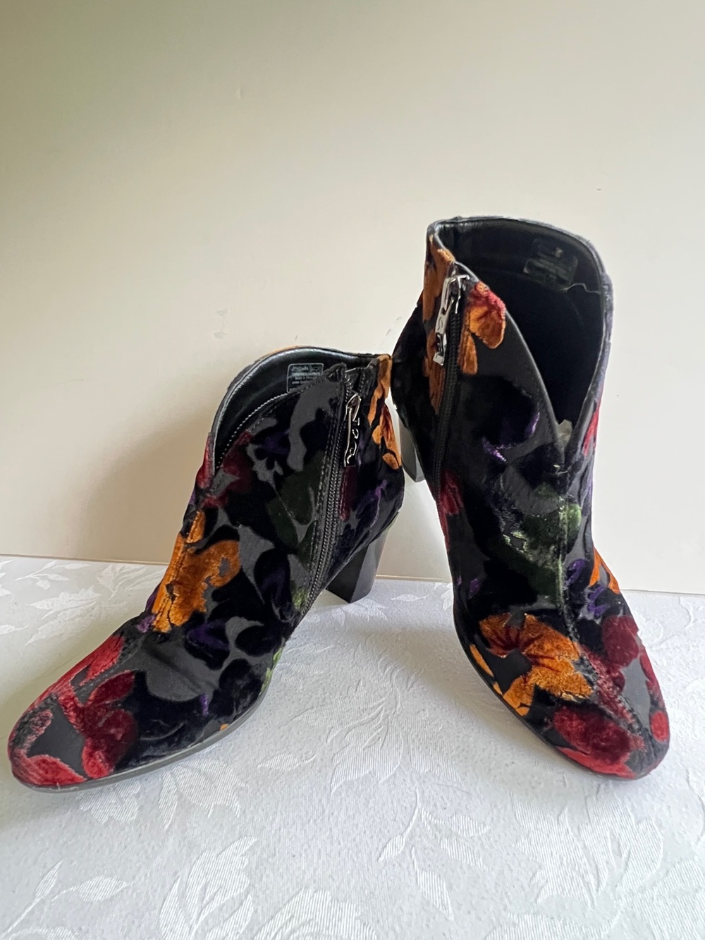 Vintage German Tapestry Brocade Velvet Boots Size 6